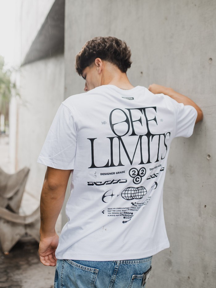 REMERA OFF LIMITS BLANCA