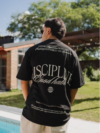 REMERA DISCIPLINA NEGRA