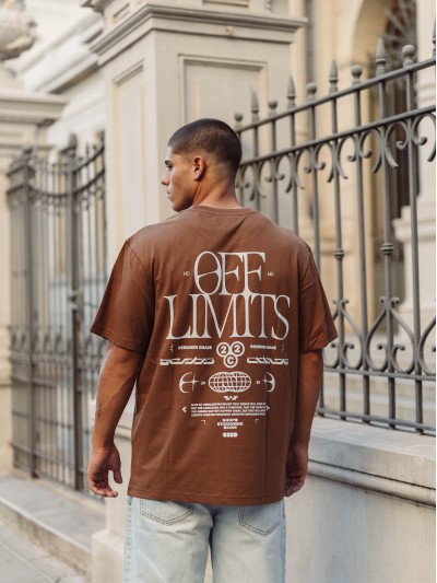 REMERA OFF LIMITS CHOCOLATE