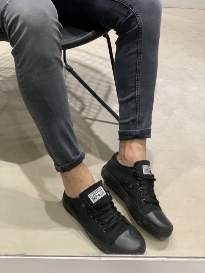 CONVERSE TOTAL BLACK