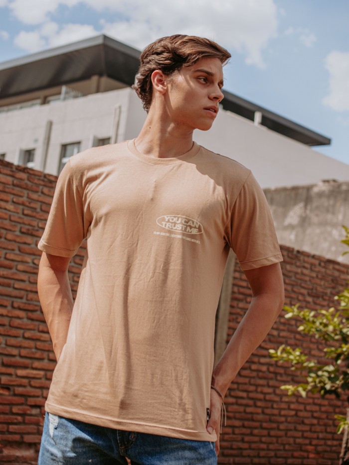 REMERA ORGANIC CAMEL