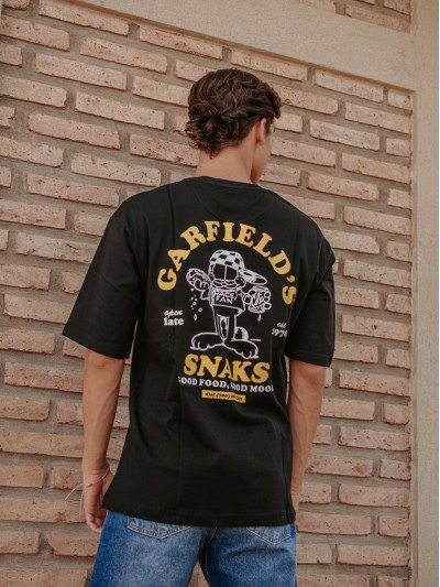 REMERA NEGRA GARFIELD