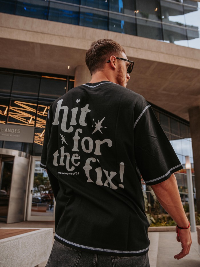 REMERA THE FIX NEGRO