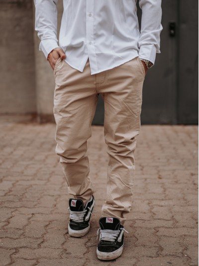 PANTALON CHINO BEIGE