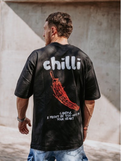 REMERA CHILLI NEGRA