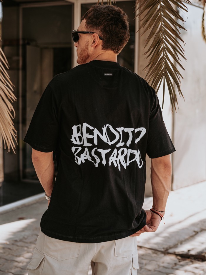 REMERA BENDITO BASTARDO NEGRA